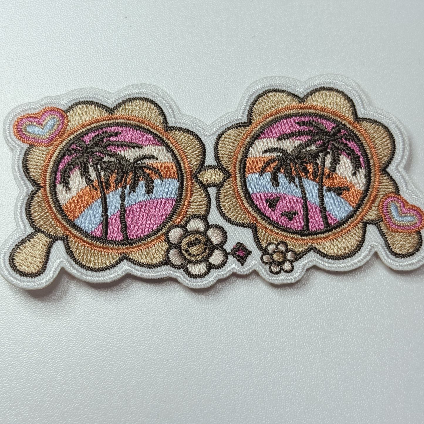 3.5" Groovy Sunglasses - Embroidered Hat Patch