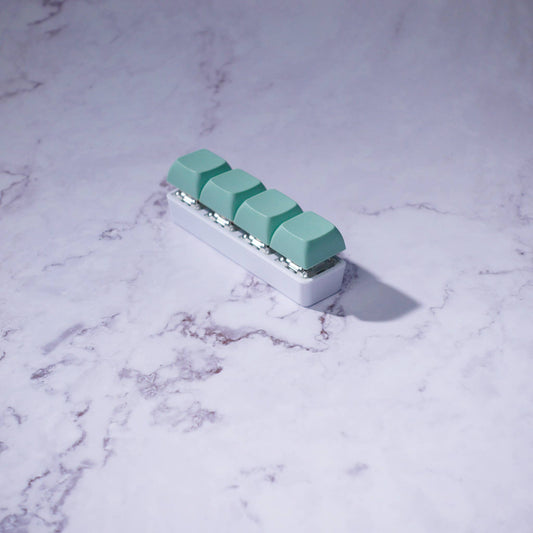 4 Key Mechanical Keyboard Fidget Keychain