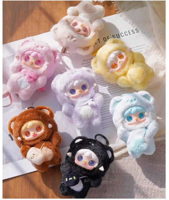 Yooki Take a Bite of Bear Blind Box V4